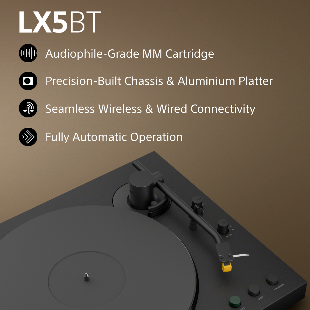 Platine vinyle noire LX5BT avec bras, plateau et commandes. Dispose d'une cellule MM.