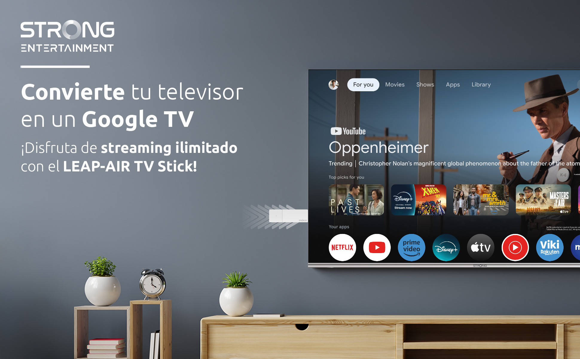 Una pantalla de Smart TV muestra la interfaz de Google TV con películas y apps.