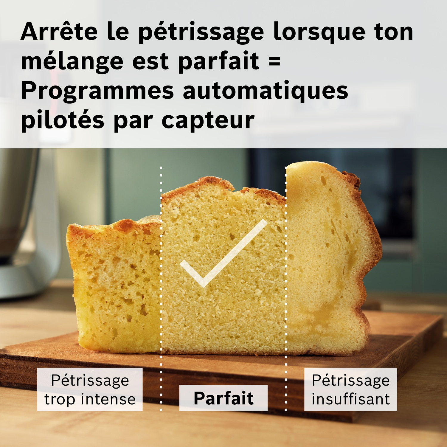 Trois tranches de gâteau montrent différents niveaux de pétrissage : trop intense, parfait et insuffisant.