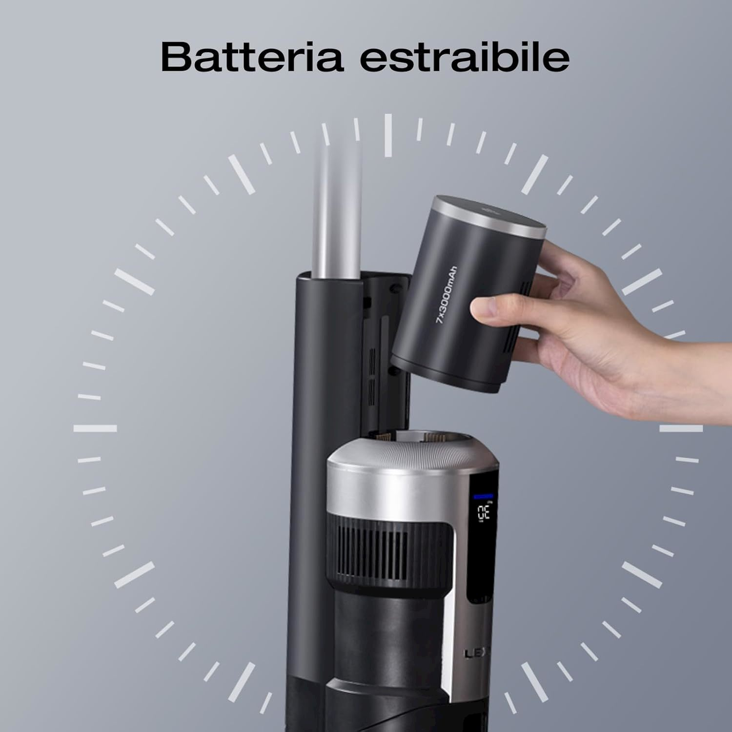Una mano rimuove una batteria nera rimovibile da un aspirapolvere.