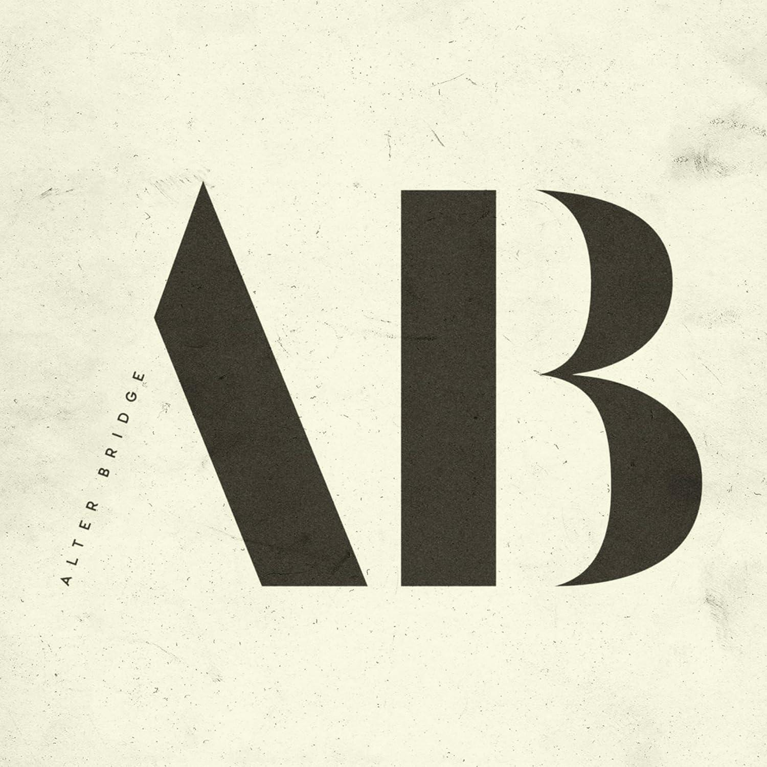 Dunkle Buchstaben 'A' und 'B' auf cremefarbenem Hintergrund mit Text.
