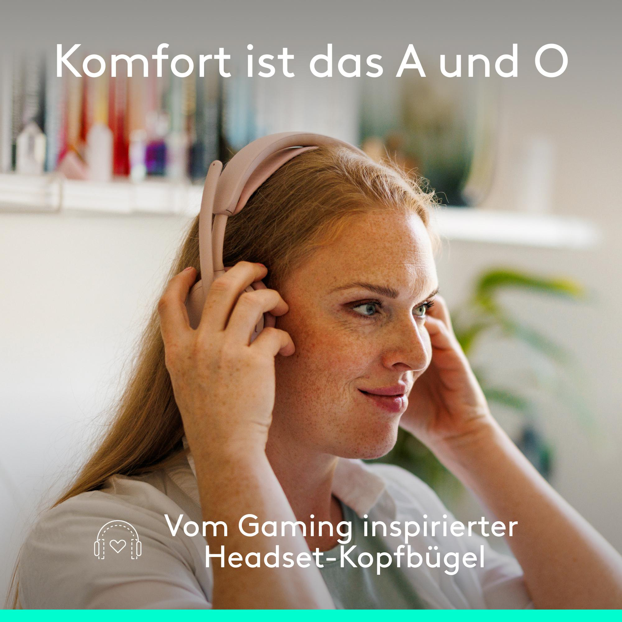 Frau mit Kopfhörern, die ihr Haar zurückstreicht. Text: Komfort ist das A und O.