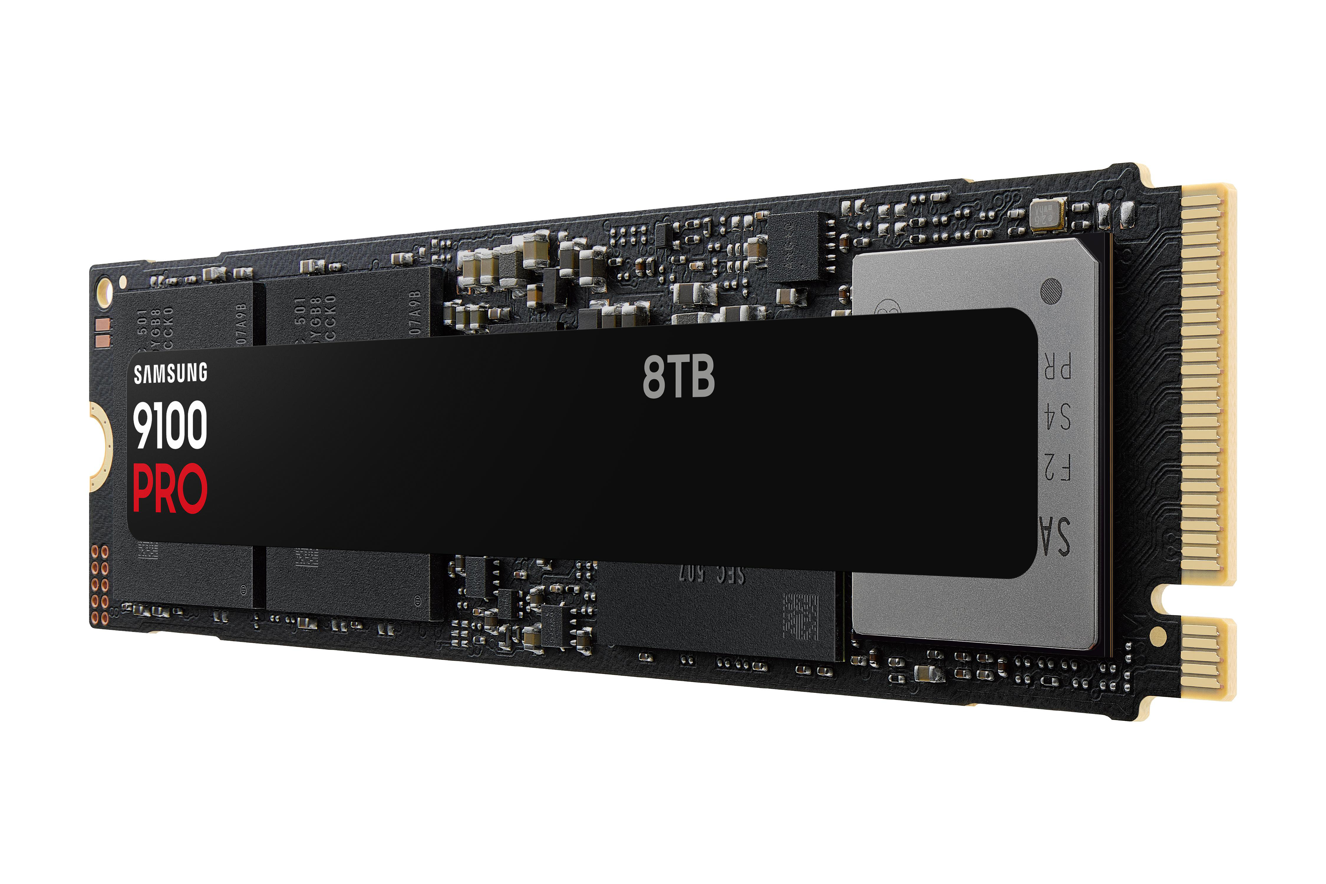 Samsung 9100 Pro 8TB SSD mit goldenen Anschlüssen und schwarzem PCB.