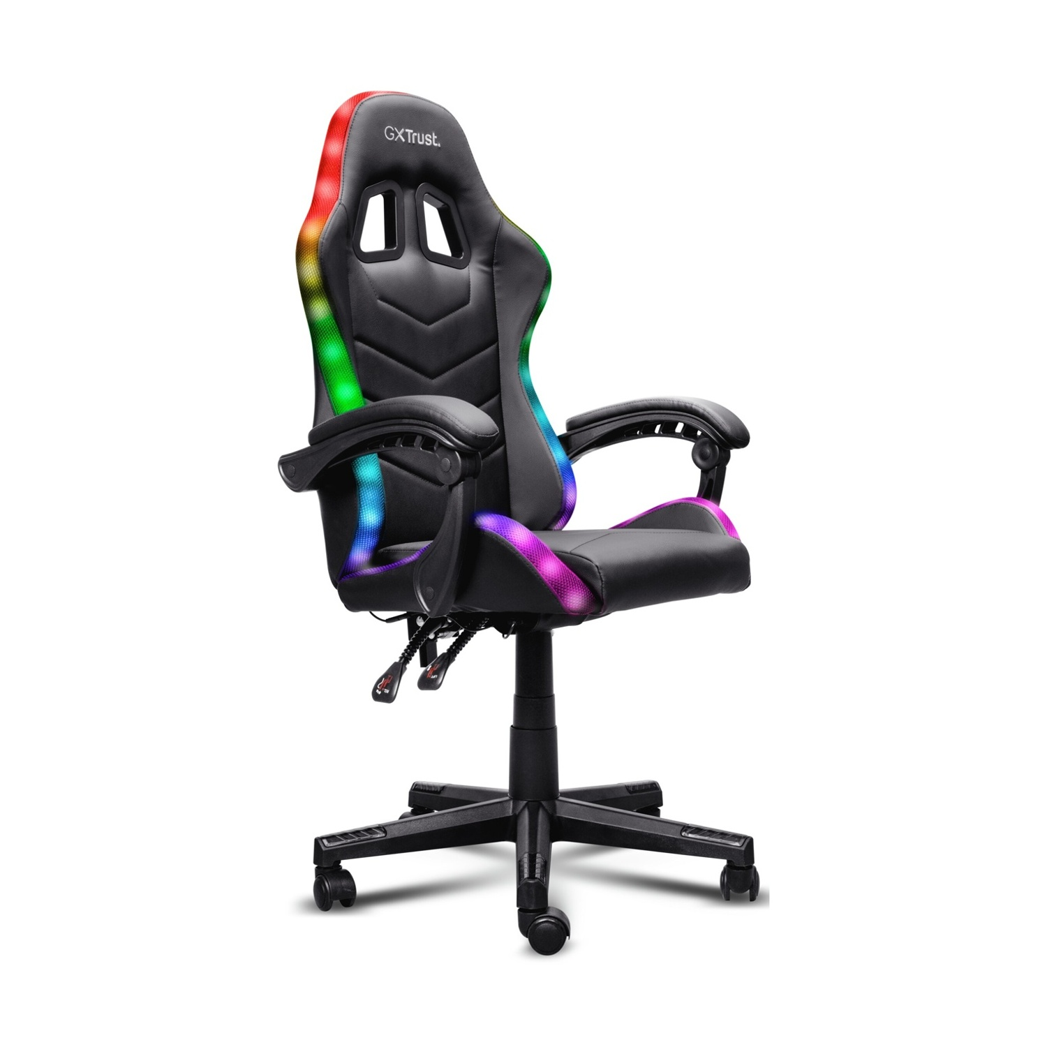 Sedia da gaming nera con illuminazione RGB sui lati e poggiatesta.