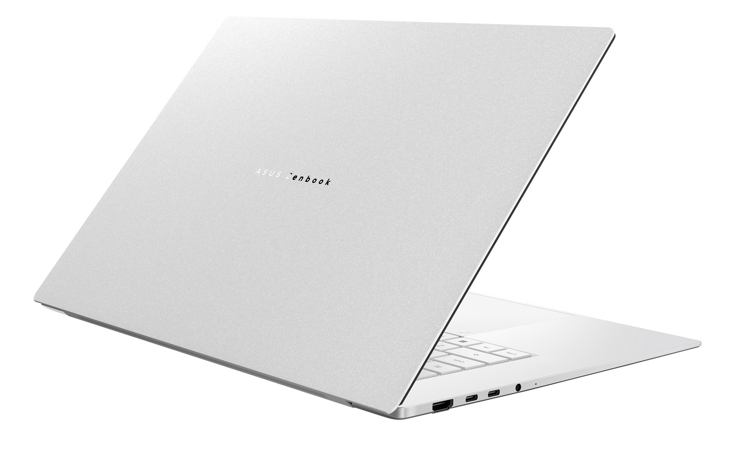 Un portátil Asus Zenbook plateado, visto desde atrás con la tapa abierta, mostrando puertos.