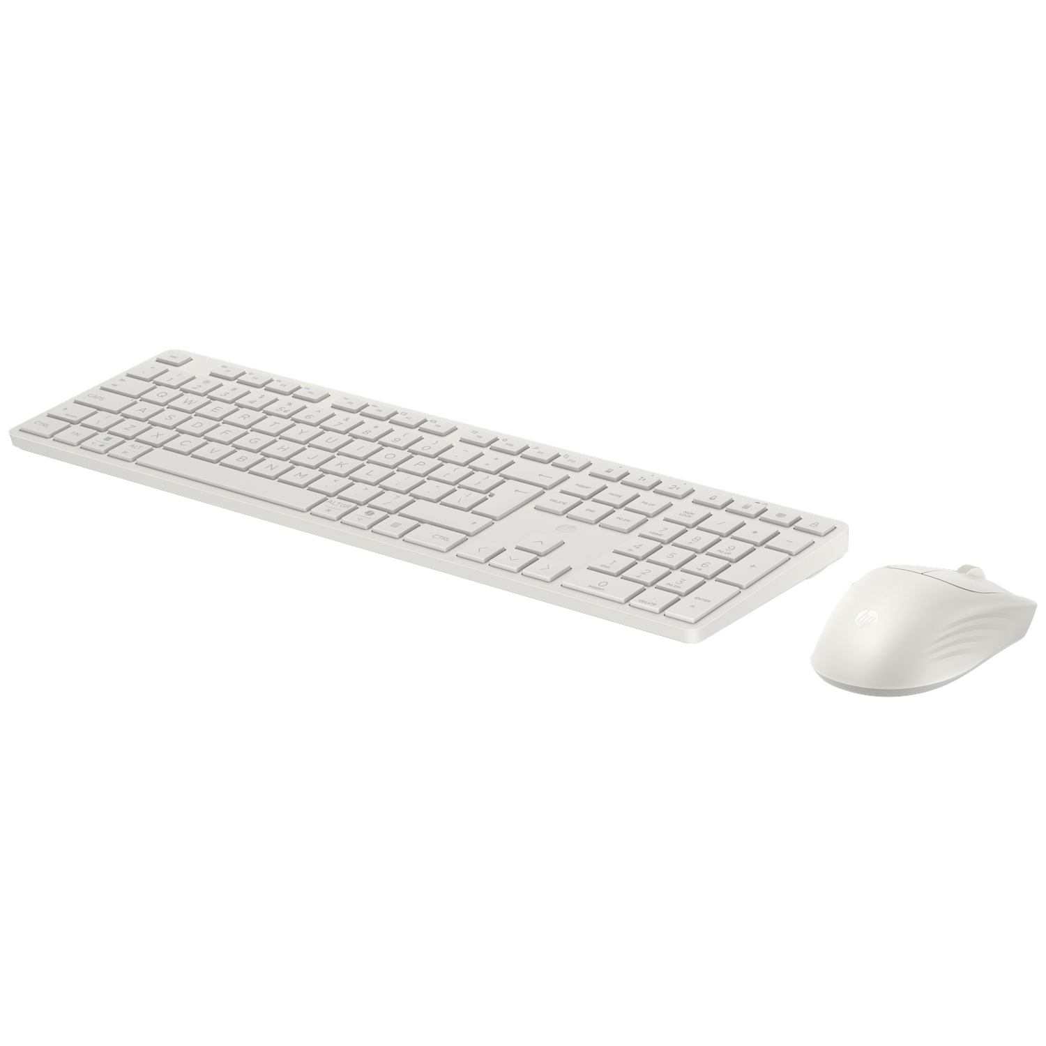 Een witte toetsenbord en muis liggen naast elkaar op een witte achtergrond.