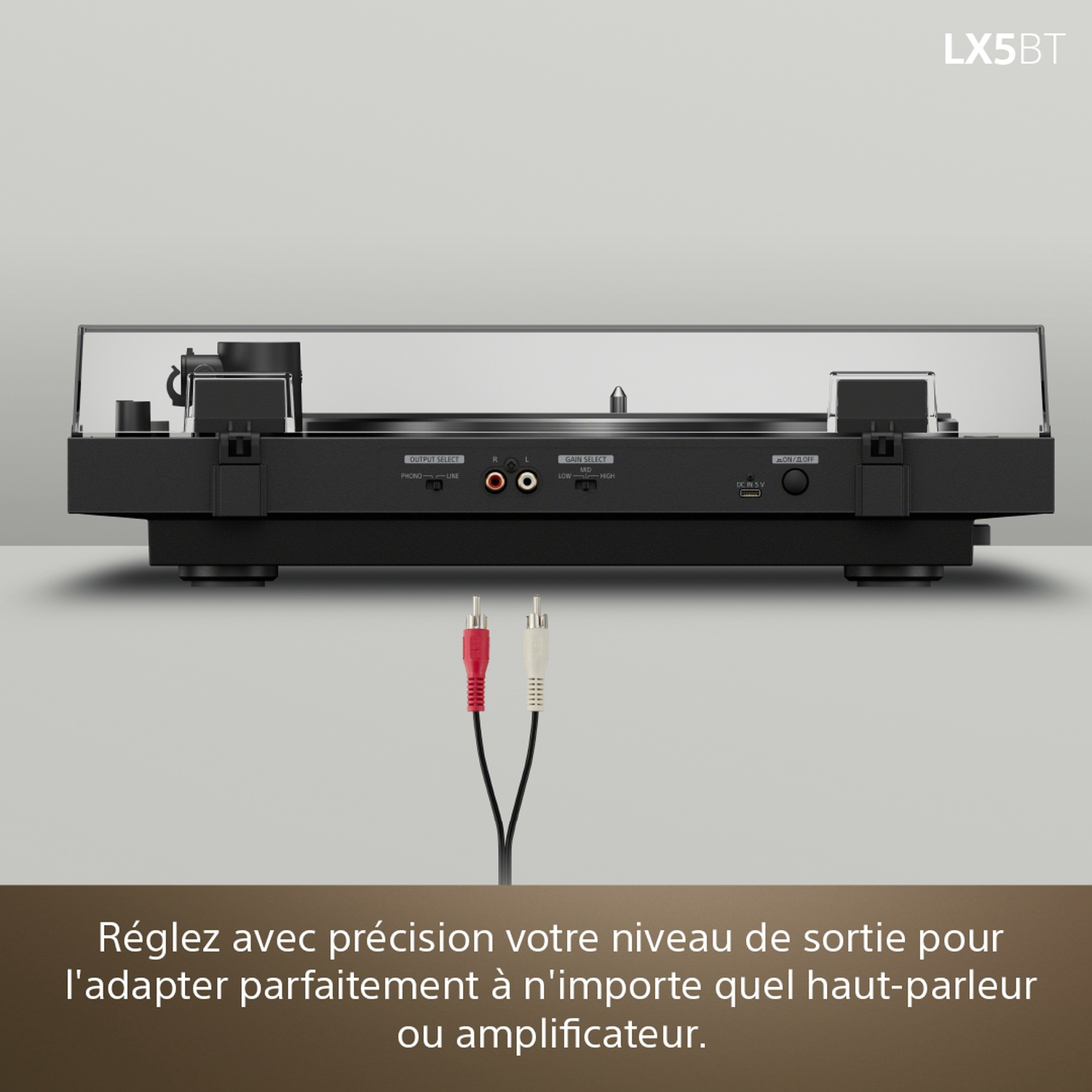 Platine vinyle noire avec câbles rouge et blanc. LX5BT.