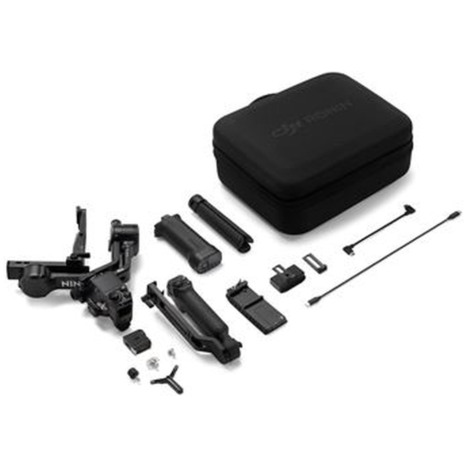 Een zwarte gimbal met accessoires en een zwarte koffer op witte achtergrond.