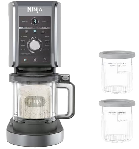 Ninja Eismaschine mit Bedienfeld und zwei durchsichtigen Behältern.