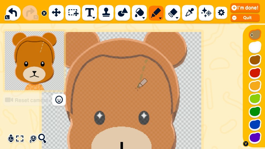 Una ilustración digital muestra un personaje de oso siendo editado. Un lápiz dibuja en su cabeza.