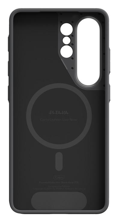 Wnętrze czarnego etui na telefon z okręgiem MagSafe i wycięciami.