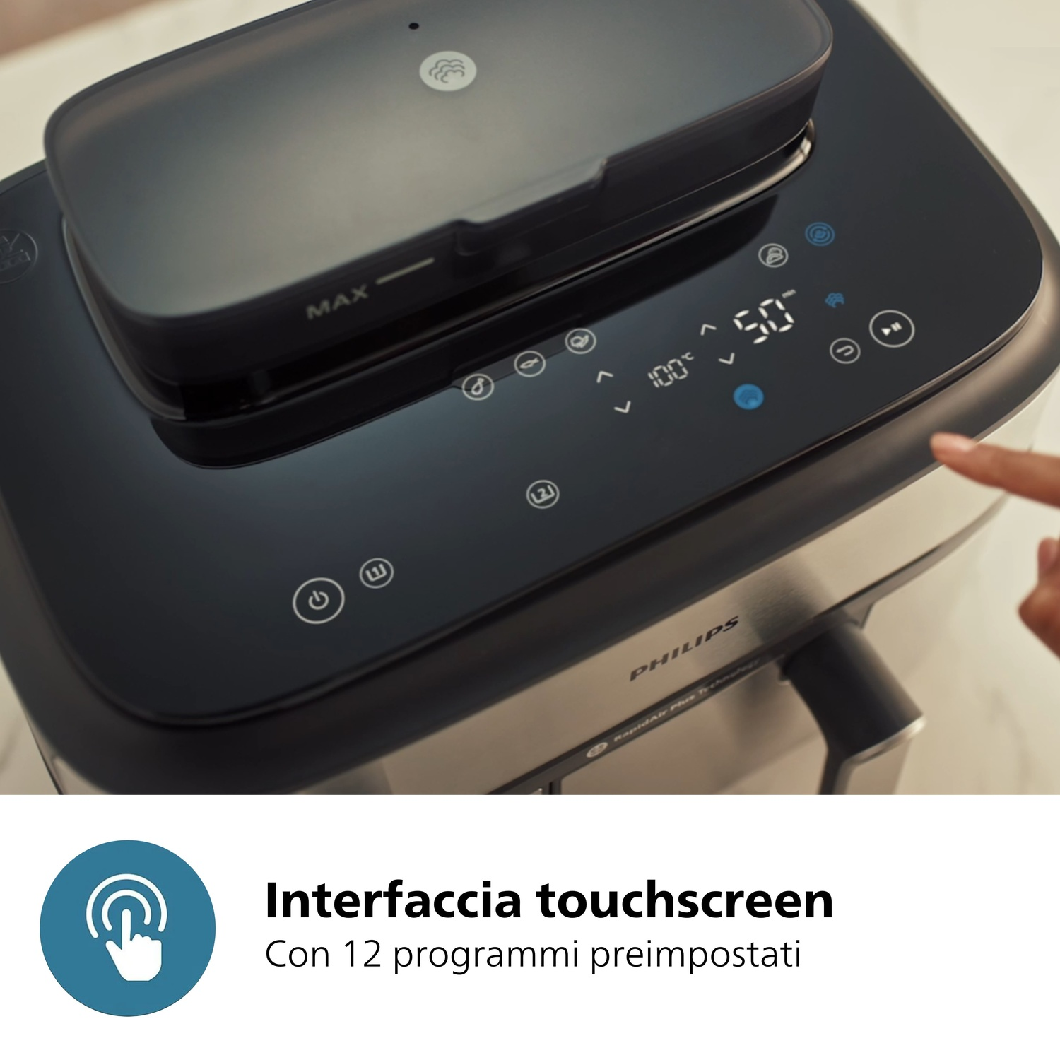 Primo piano di un pannello di controllo touch screen nero con temperatura 50 gradi.