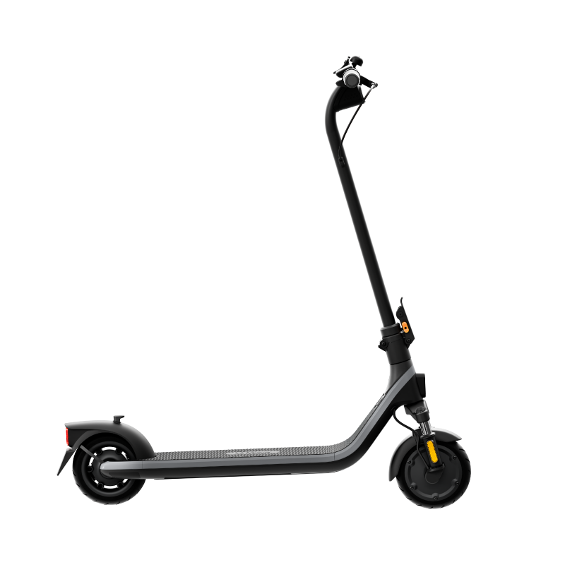 Gidonlu, platformlu ve tekerlekli siyah elektrikli scooter.