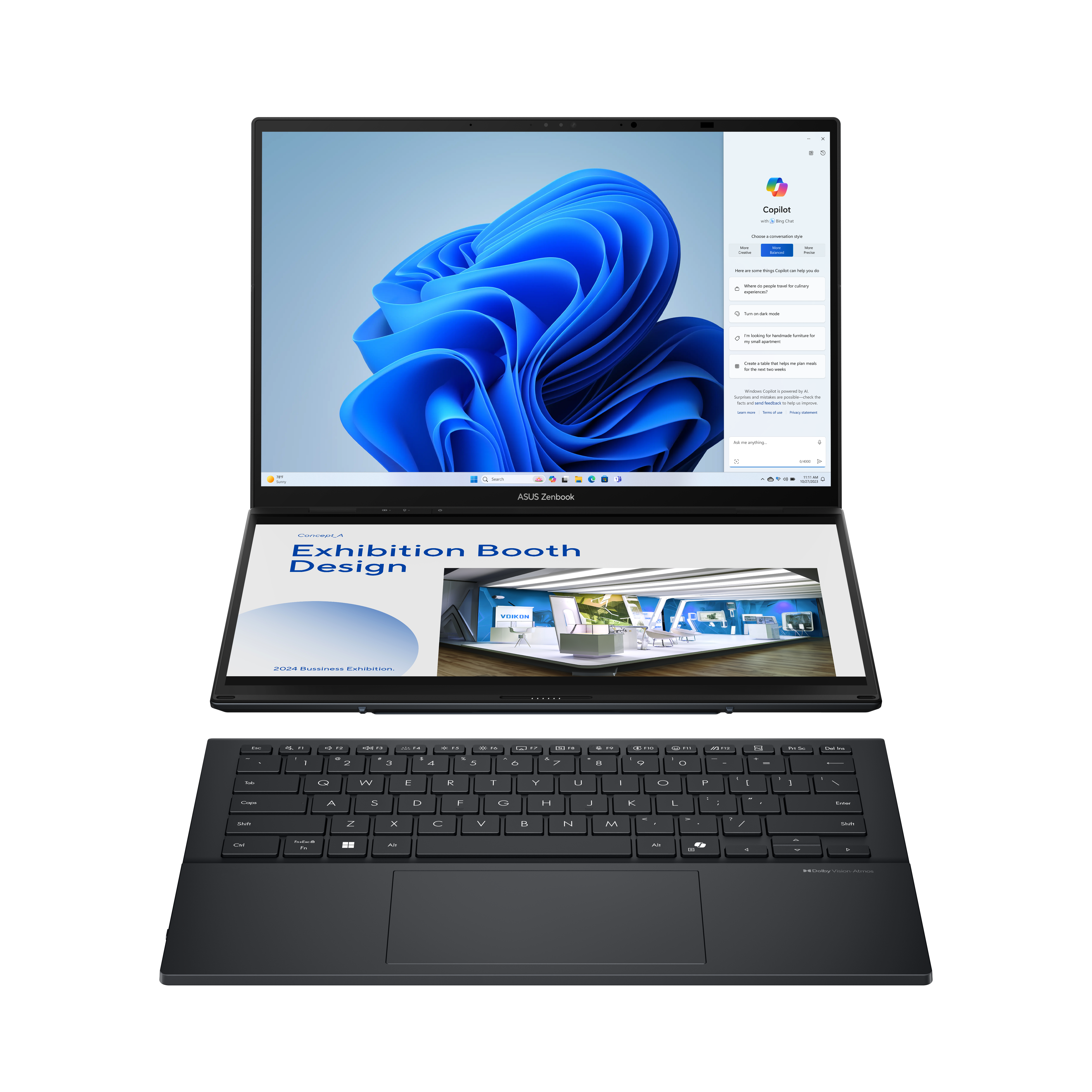 Ein offener Laptop mit Windows 11, Copilot und Ausstellungsdesign-Folie.