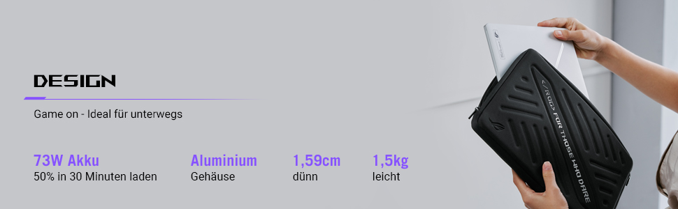 Ein Laptop wird in eine schwarze Hülle gelegt. Daten: 73W Akku, Aluminium, 1,59cm dünn, 1,5kg.