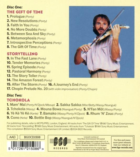 Ein Mann spielt Geige, daneben ist eine Titelliste für zwei CDs.
