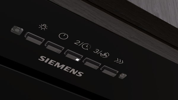 Siemens logosu, ışık ve fan simgeleri ile düğmelerin bulunduğu siyah kontrol paneli.
