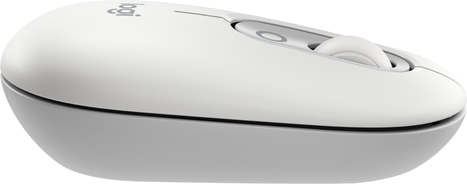 Eine weiße Logitech-Maus mit einem silbernen Scrollrad, Nahaufnahme.