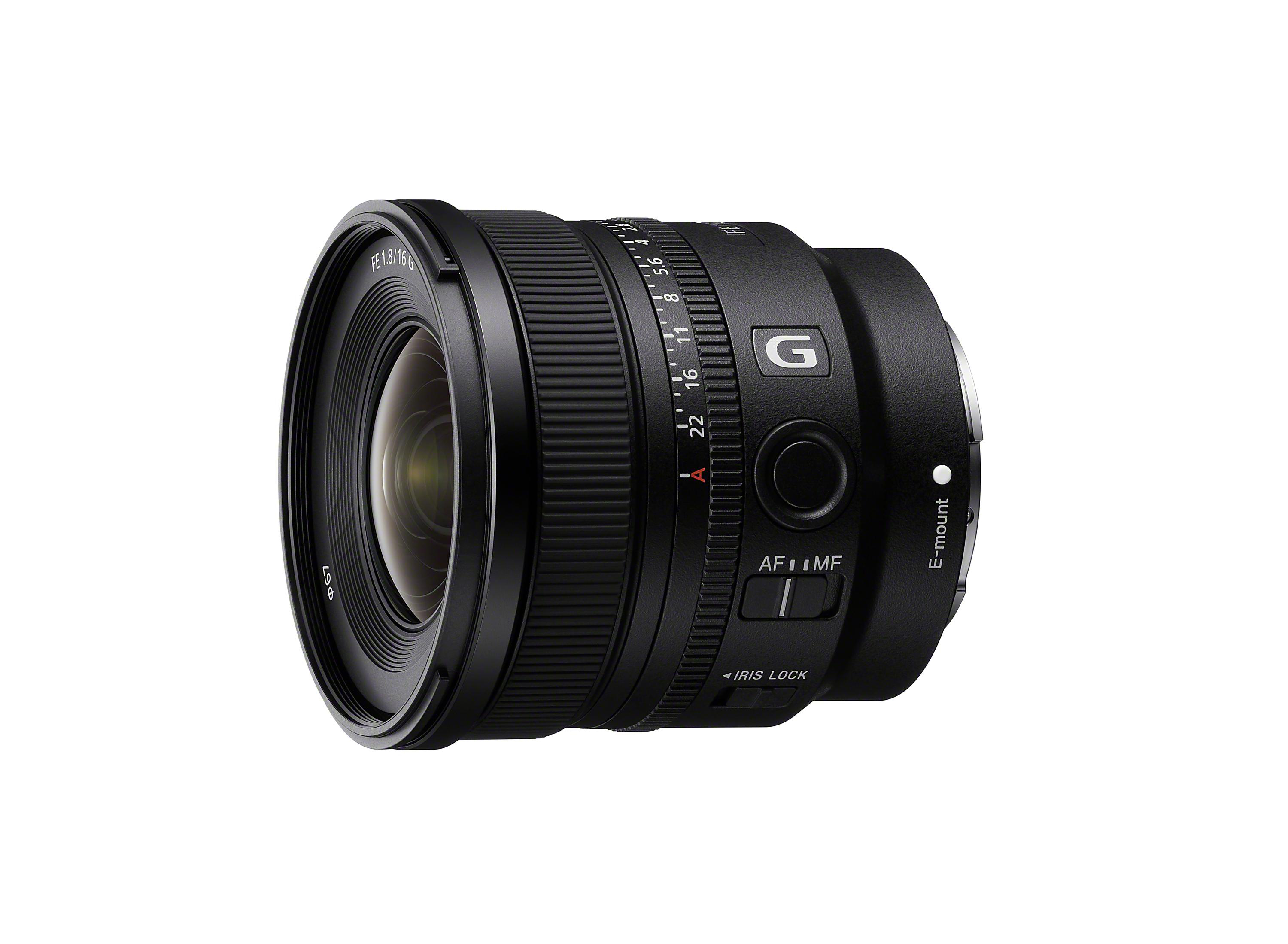 Ein schwarzes Sony G-Objektiv mit E-Mount, Blendenring und AF/MF-Schalter.