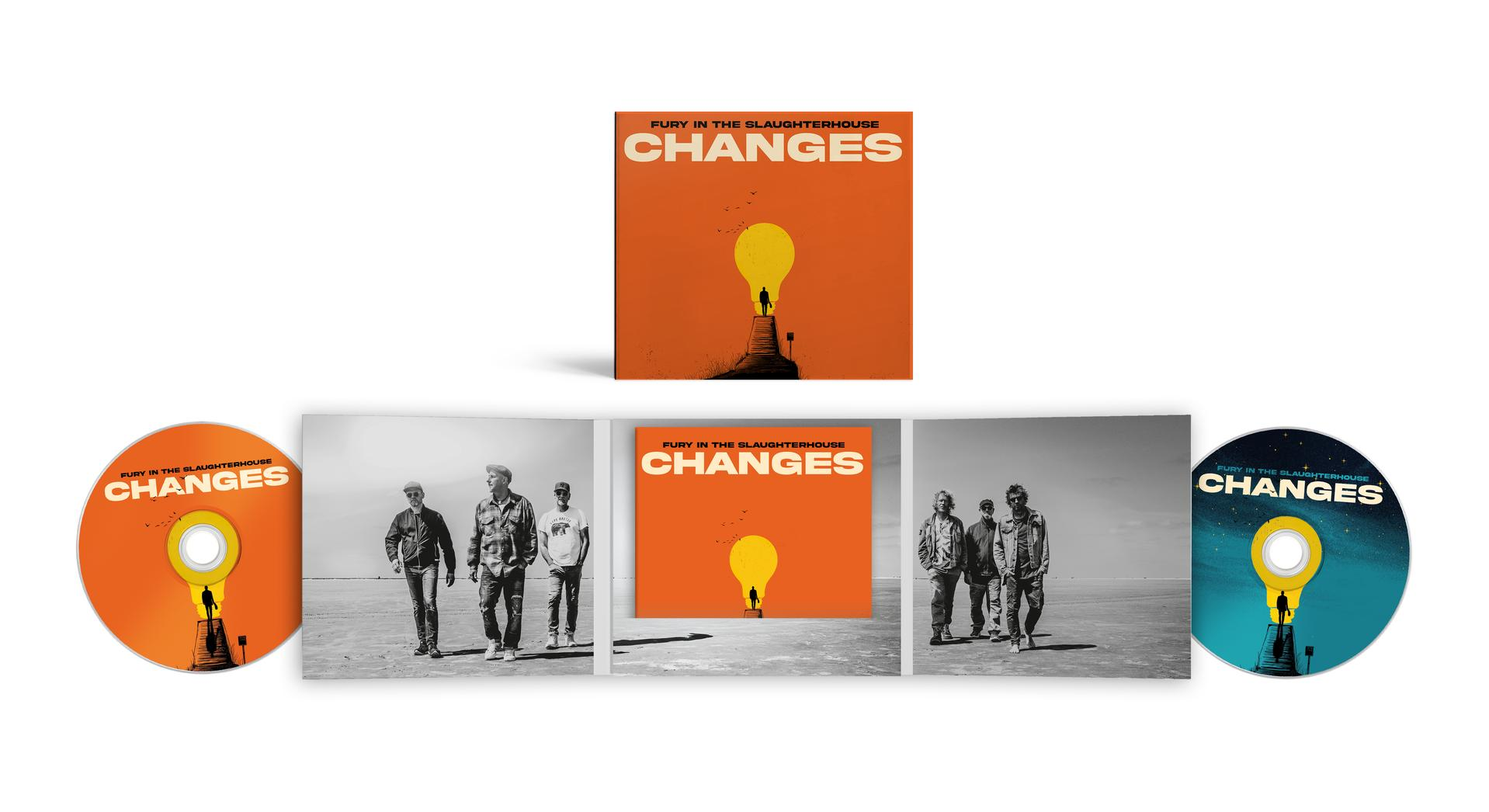 Albumcover und CDs mit Band und Glühbirnenmotiv