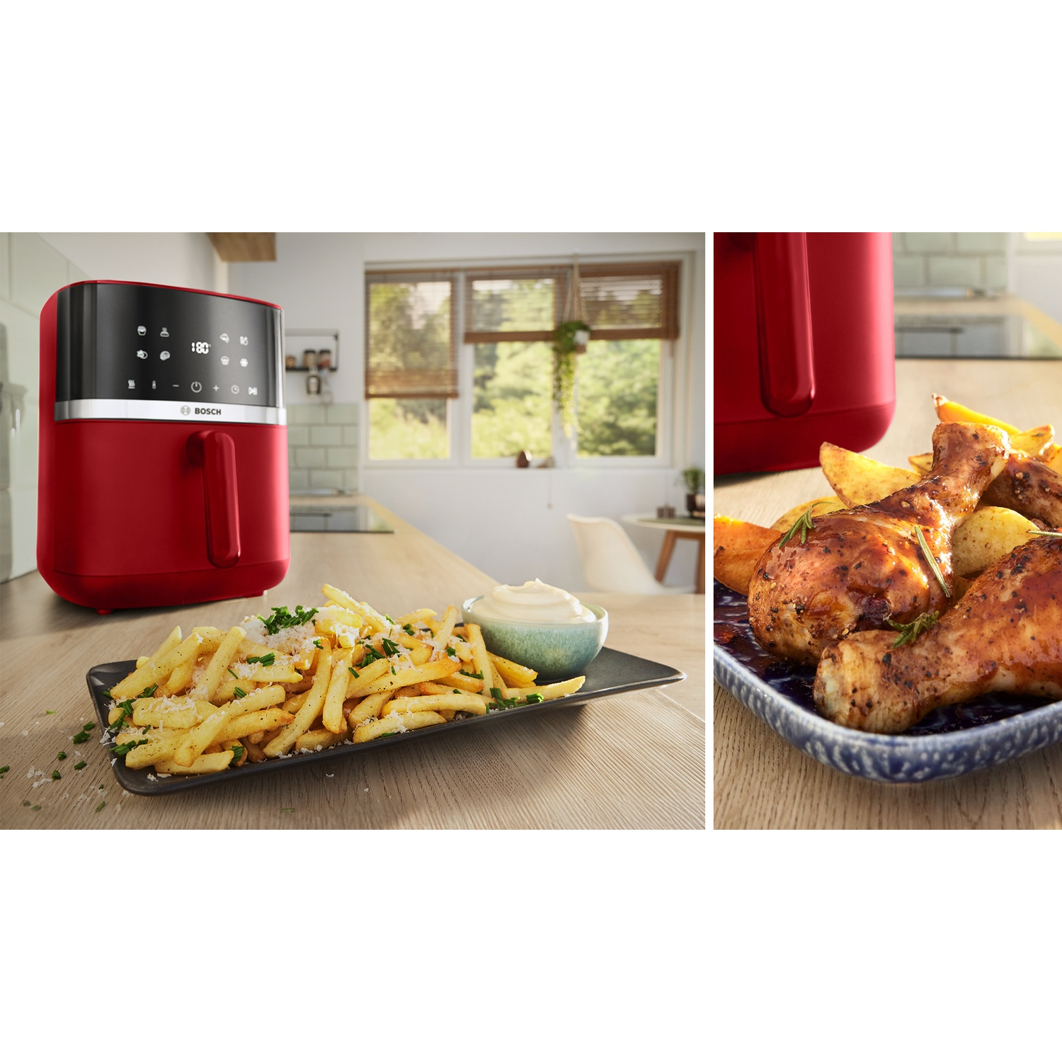 Friggitrice ad aria rossa con patatine fritte e cosce di pollo accanto.