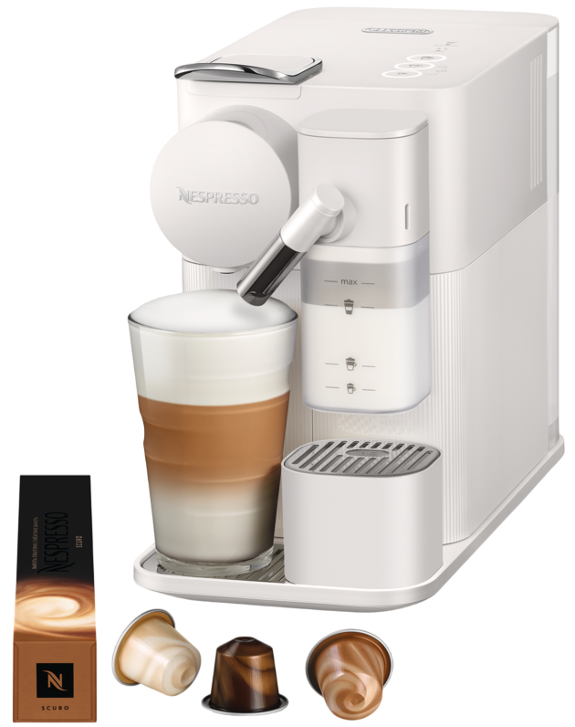 Weiße Nespresso-Maschine mit Latte Macchiato und Kaffeekapseln.