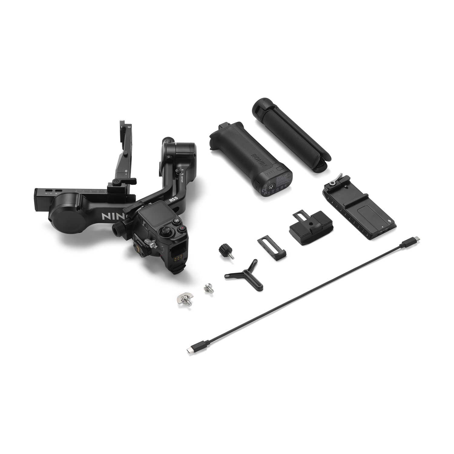 Un gimbal nero con accessori, tra cui un manico, un treppiede e cavi.