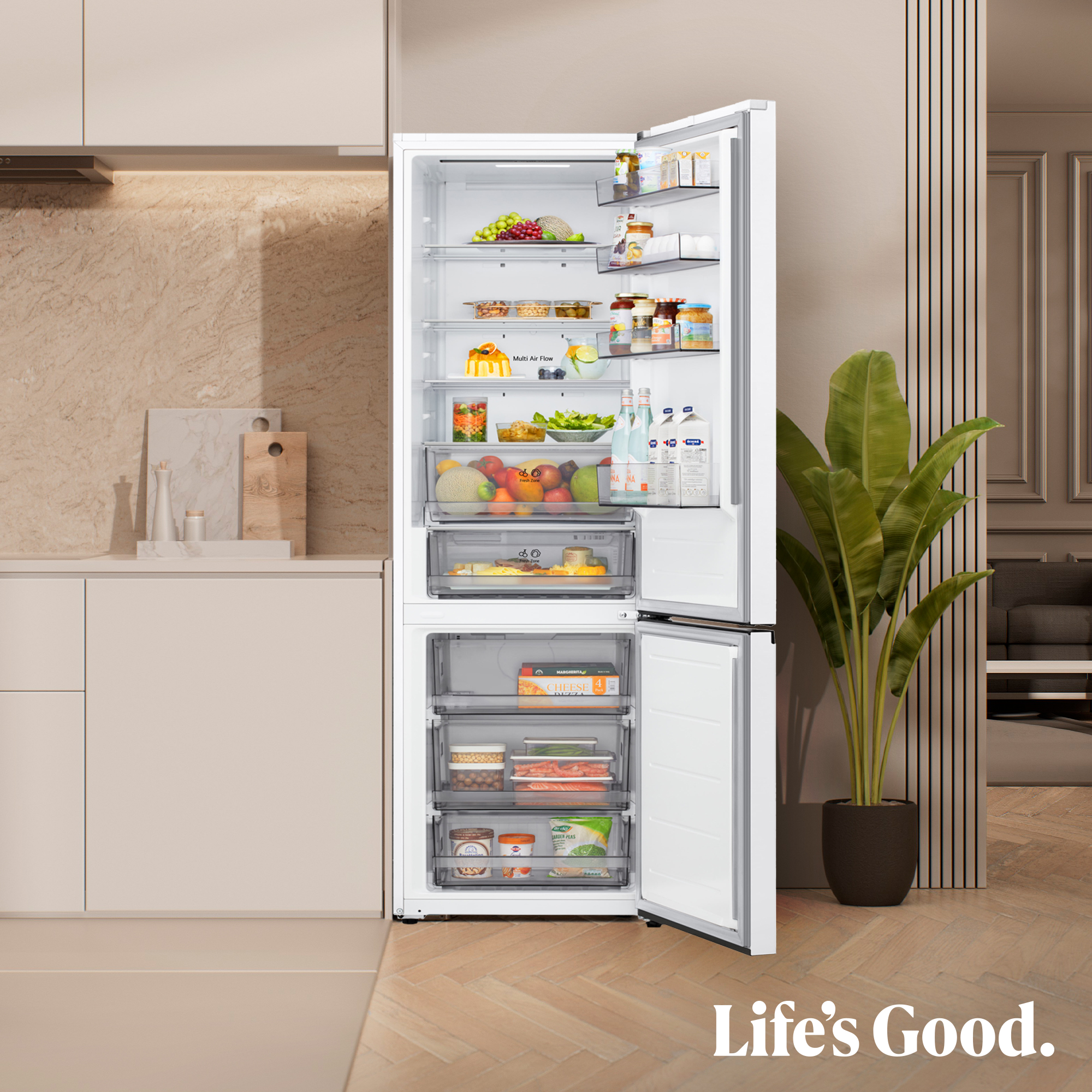 Refrigerador abierto lleno de frutas, verduras, bebidas y alimentos congelados.
