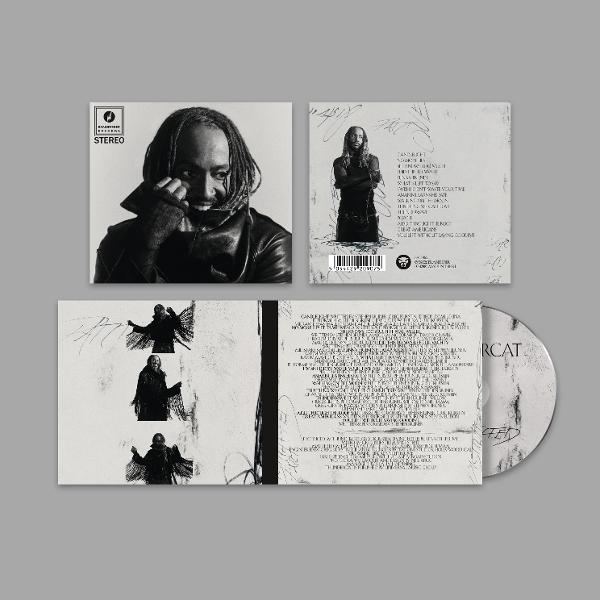 CD-Cover mit Porträt eines Mannes, Trackliste und CD.