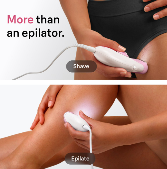 Kobieta goli linię bikini i epiluje nogę białym urządzeniem.