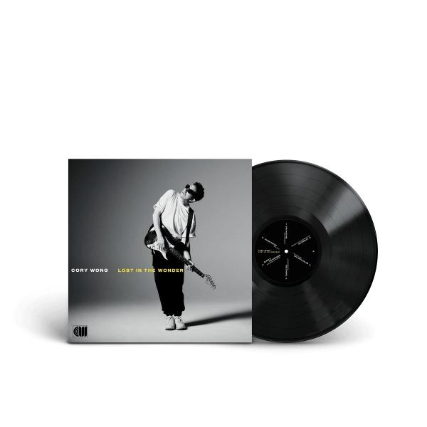 Schwarzes Vinyl-Album mit dem Titel Lost in the Wonder von Cory Wong.