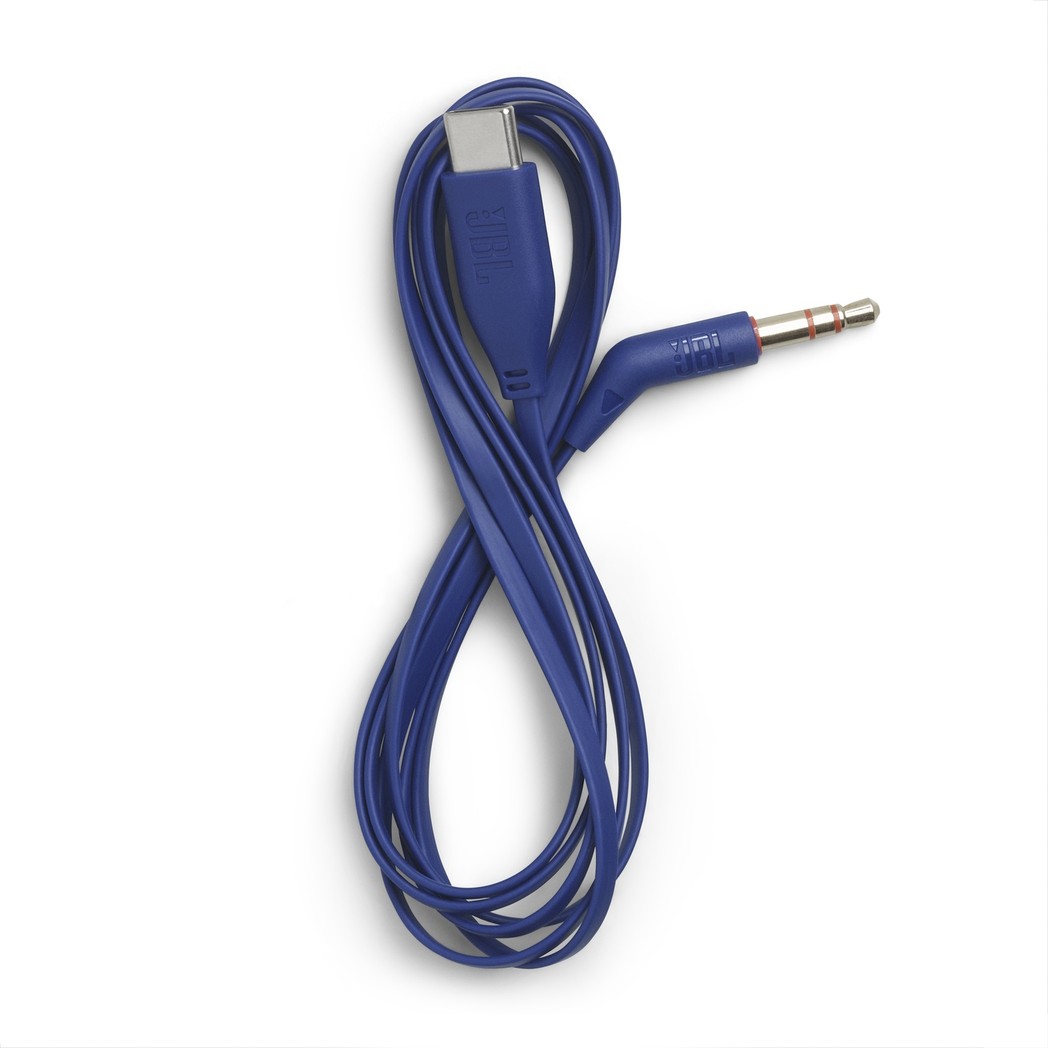 Un câble JBL bleu avec connecteurs USB-C et 3,5 mm, sur fond blanc.