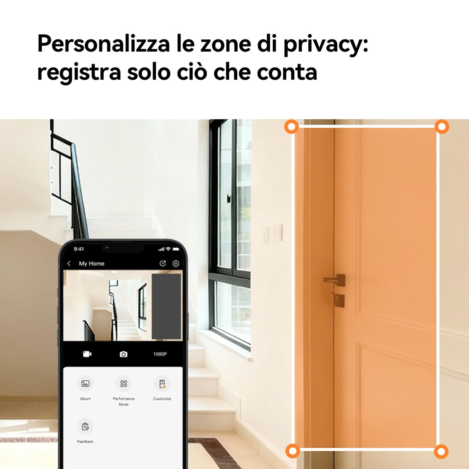 Uno smartphone mostra un'app di sicurezza; una porta è evidenziata da un rettangolo arancione.