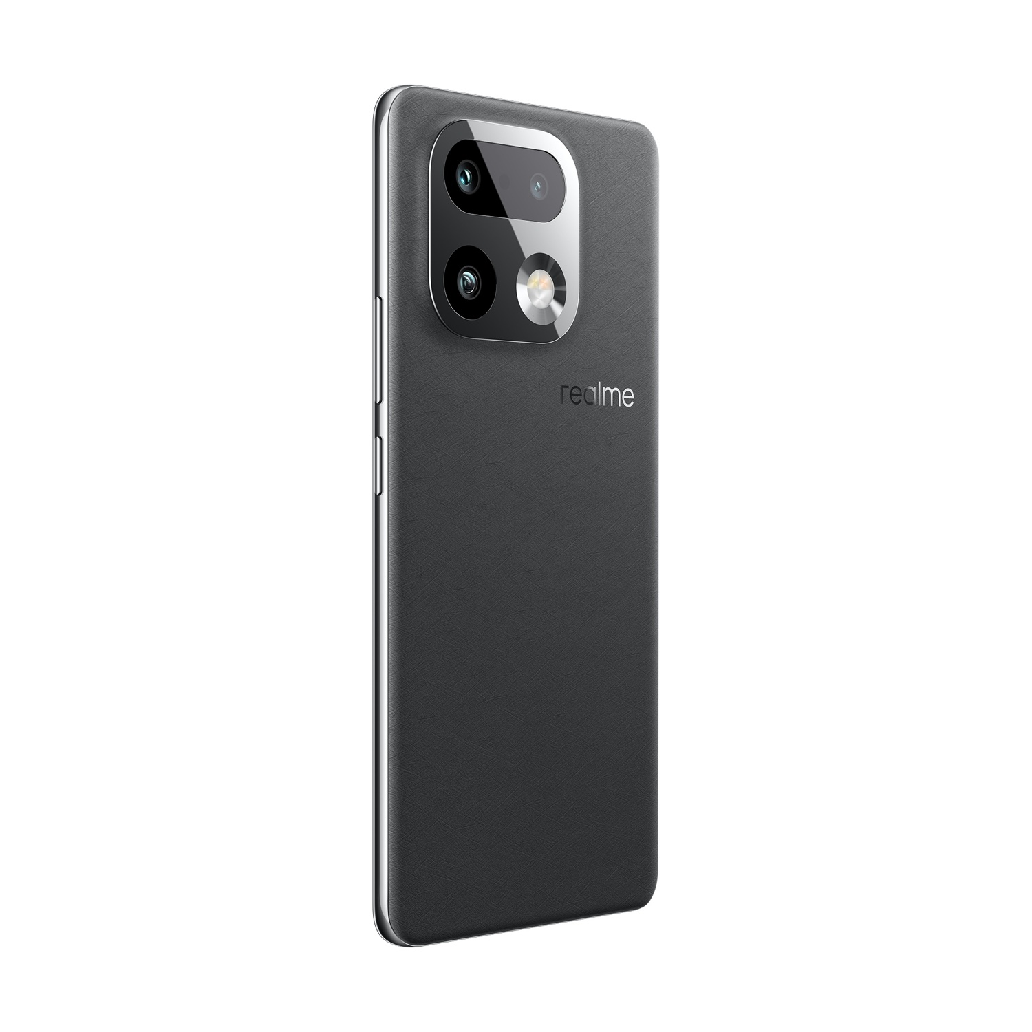 Smartphone grigio con tre fotocamere e logo Realme sul retro.