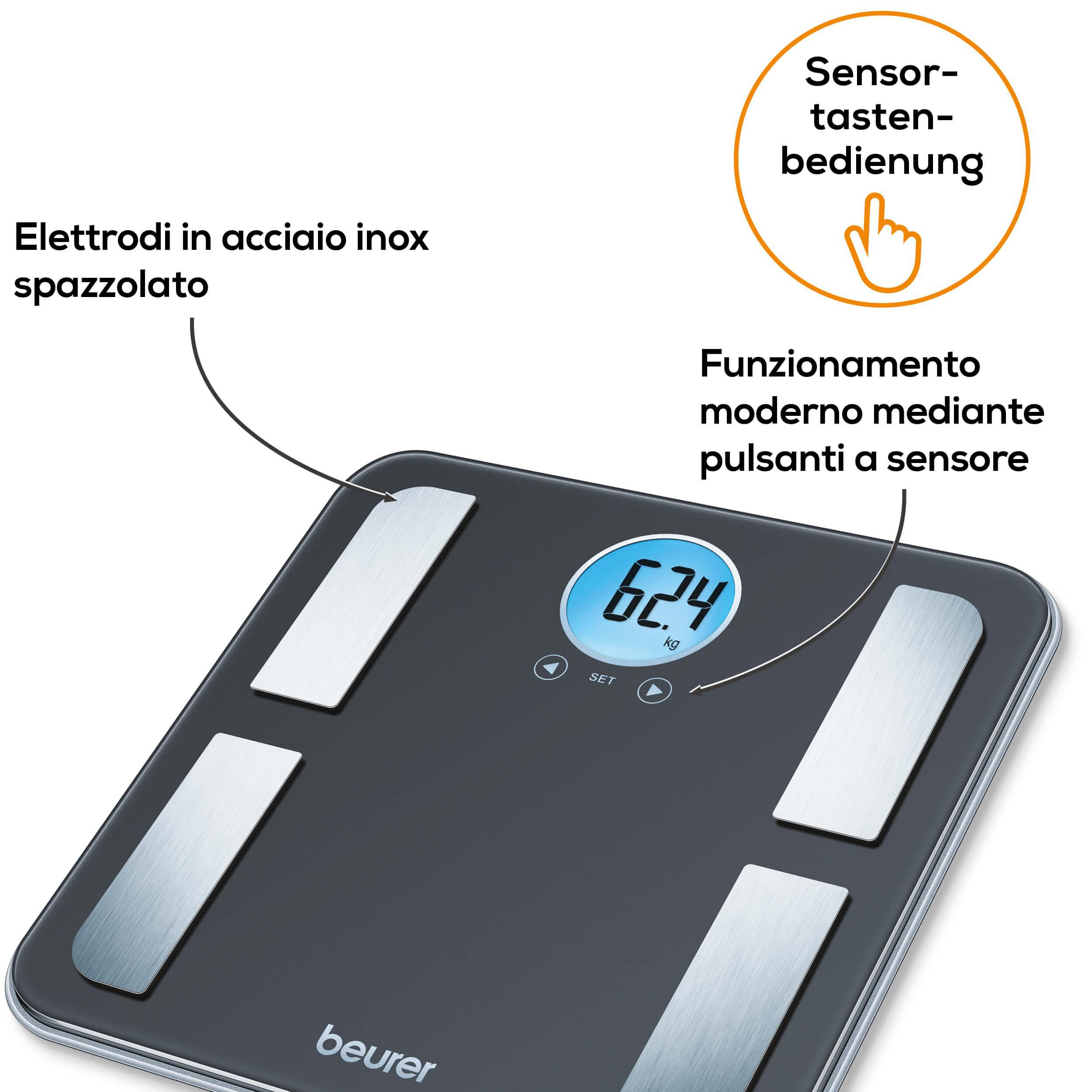 Una bilancia pesapersone digitale con elettrodi in acciaio inox e comandi sensor.