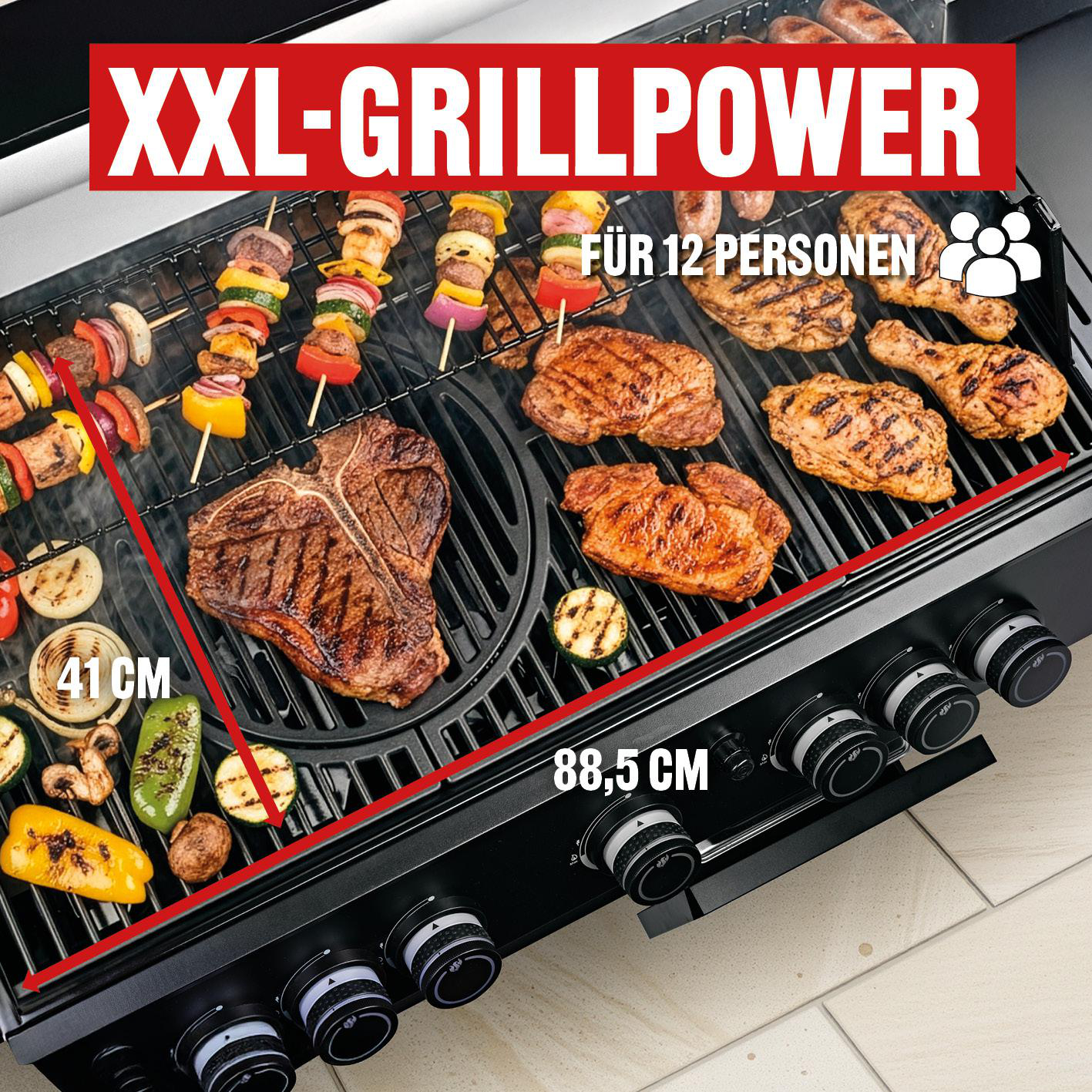 Großer Grill mit Fleisch, Würstchen und Gemüse, für 12 Personen.