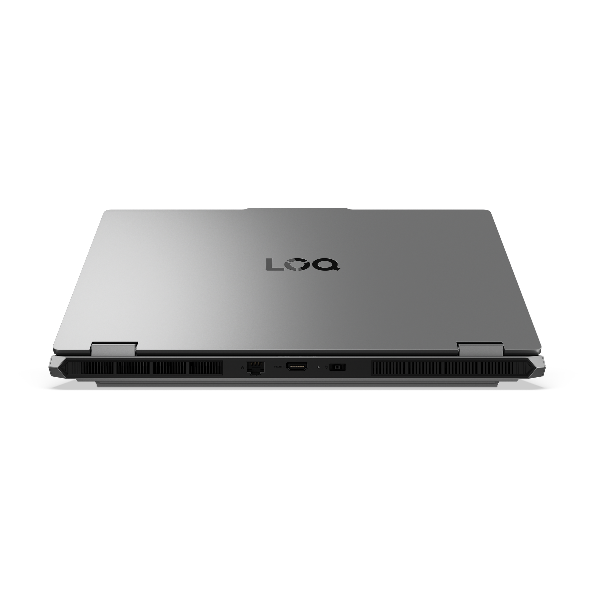 Geschlossener silberner Laptop mit Logo auf dem Deckel, seitliche Anschlüsse.