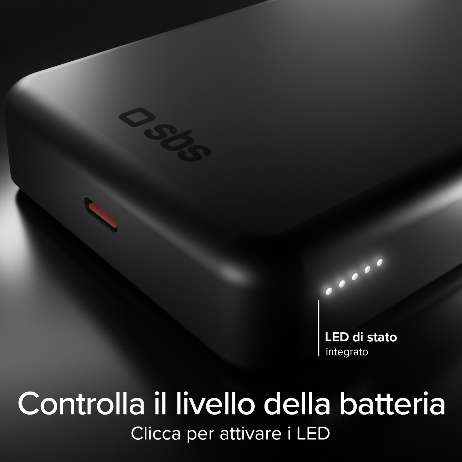 Dispositivo power bank nero con logo SBS e LED luminosi che indicano lo stato della batteria.