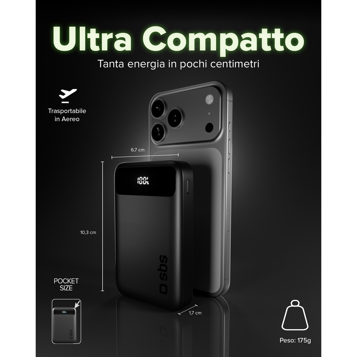 Powerbank SBS nera accanto a uno smartphone. Dimensioni e peso mostrati.