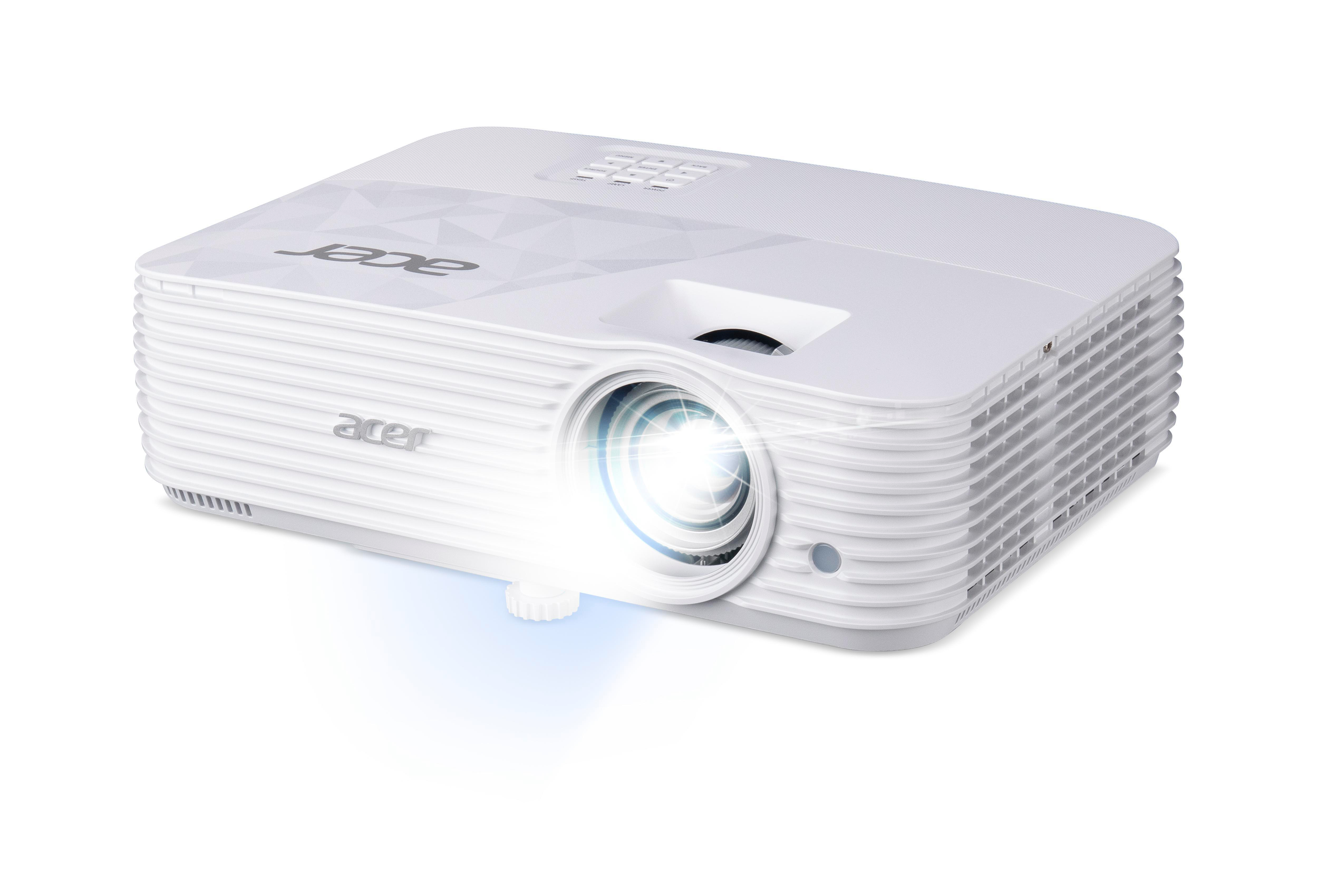 Ein weißer Acer-Projektor mit leuchtender Linse und Belüftungsschlitzen.