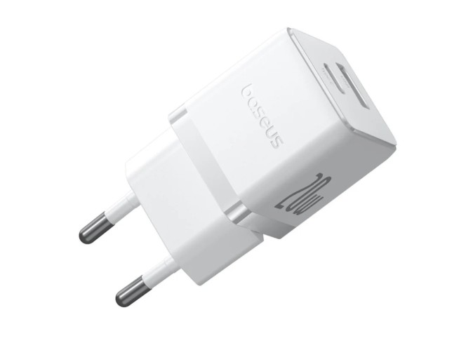 İki portlu beyaz 20W USB-C hızlı şarj cihazı, Avrupa fişli.