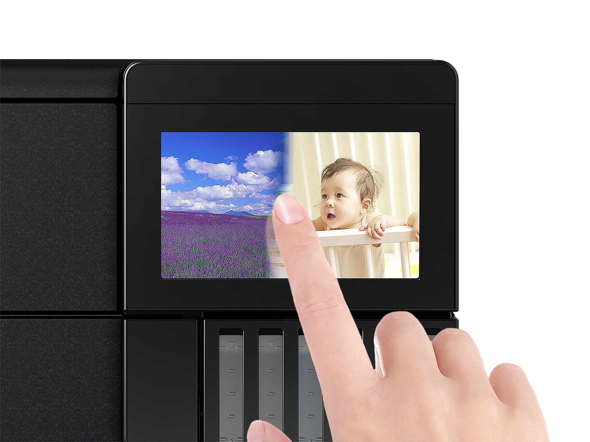 Palec dotyka ekranu z polem lawendy i dzieckiem.