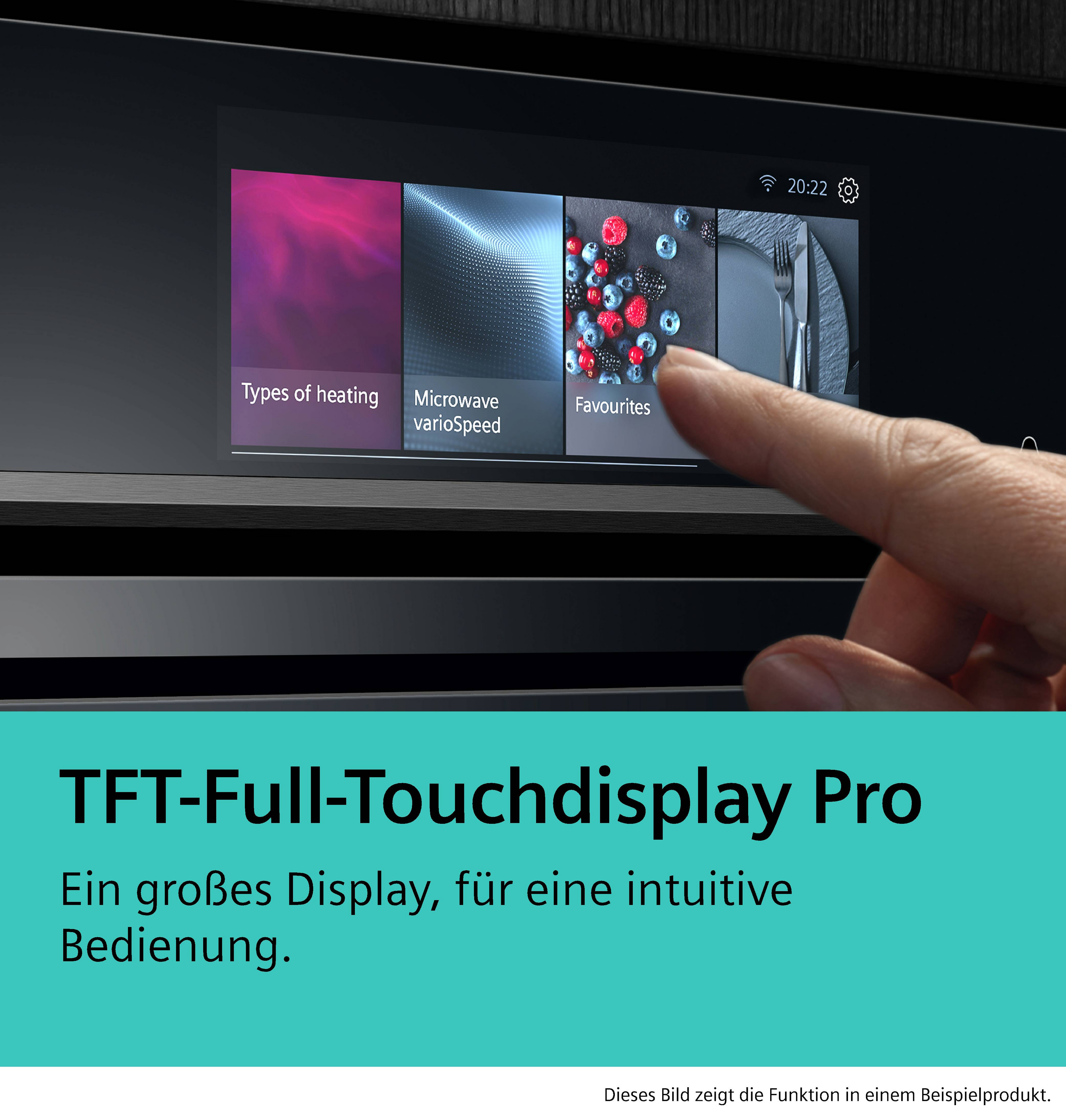Ein Finger berührt das Touchdisplay eines Ofens mit Menüoptionen.