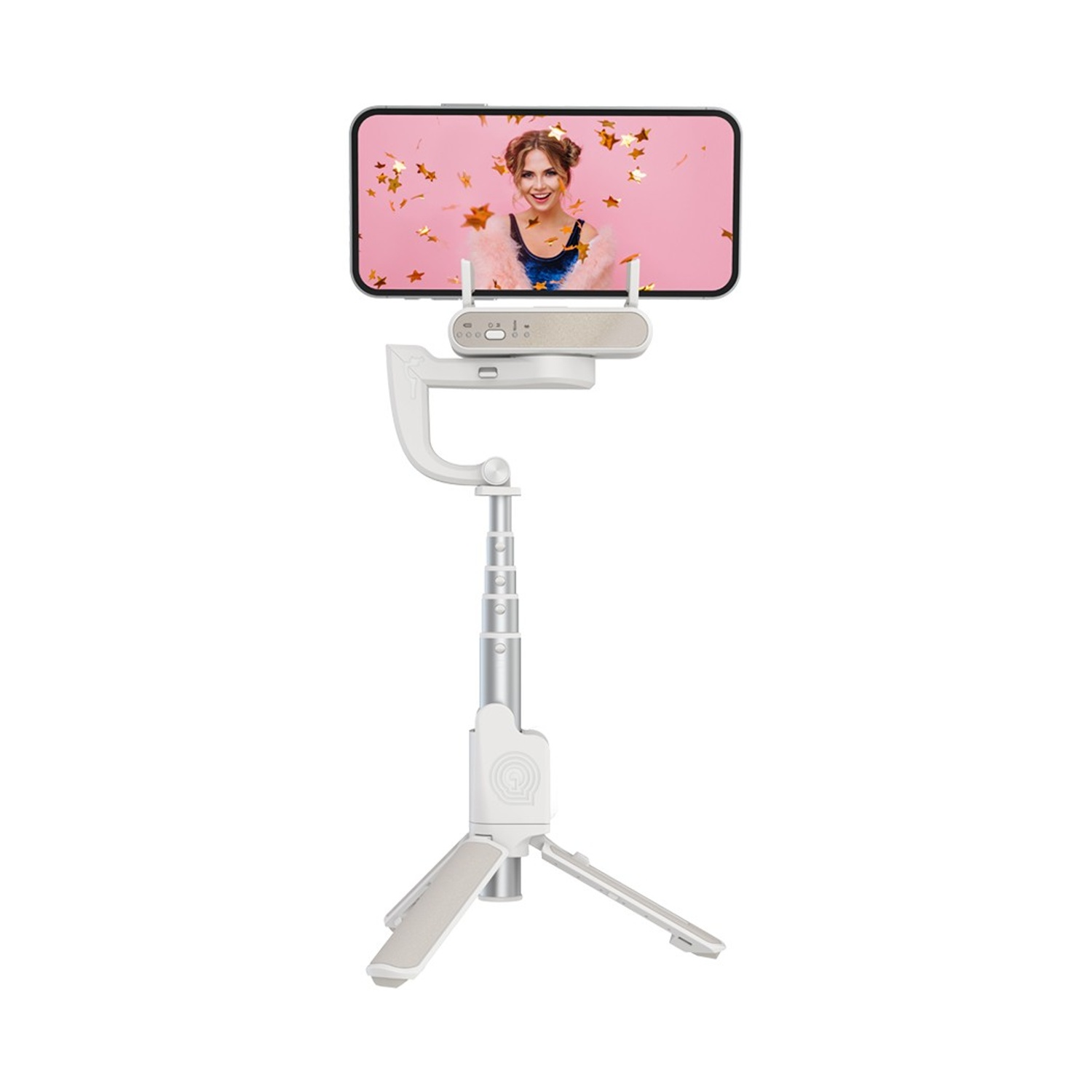 Uno smartphone su un treppiede gimbal con una donna che sorride sullo schermo con glitter sullo sfondo.