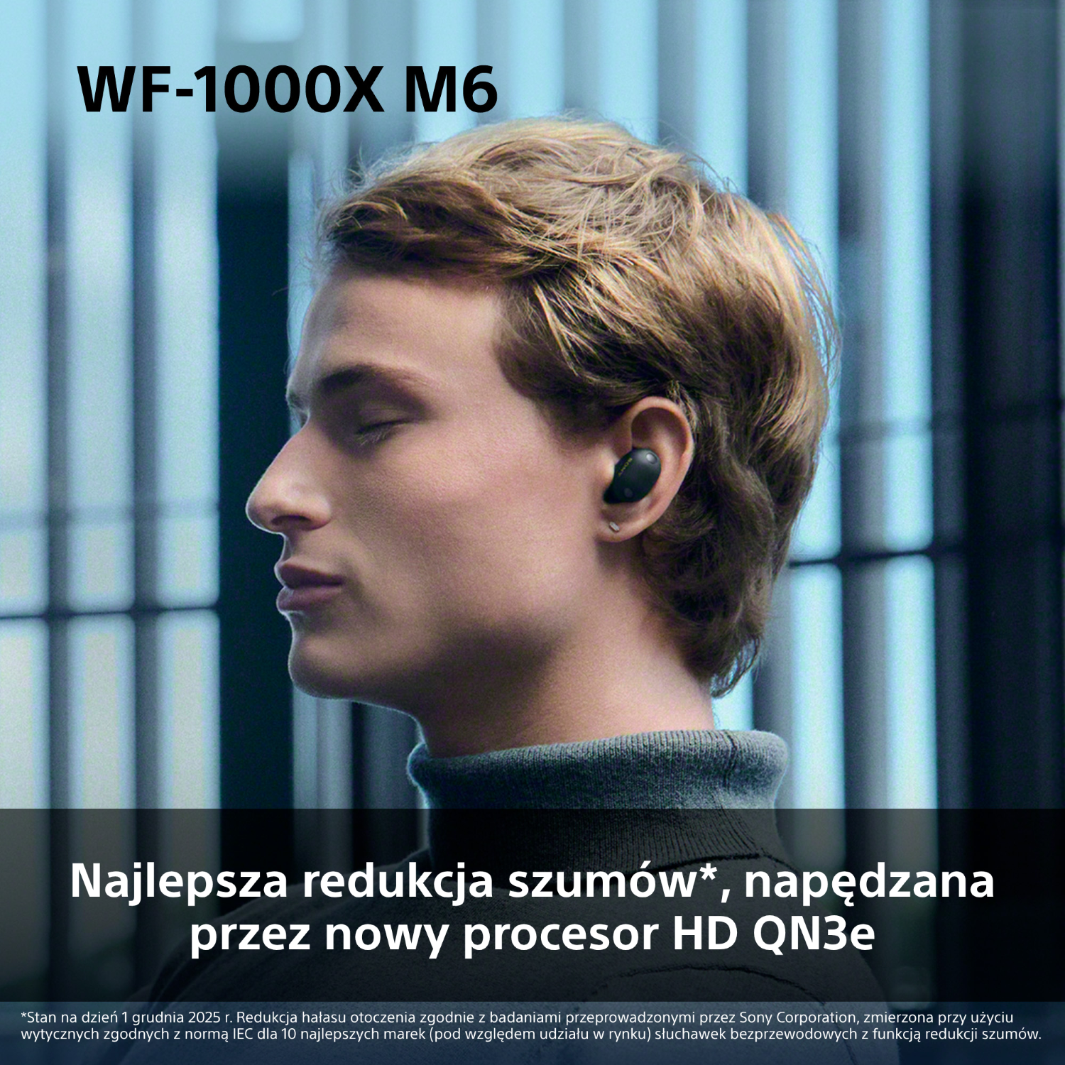 Mężczyzna noszący czarne słuchawki, WF-1000X M6.