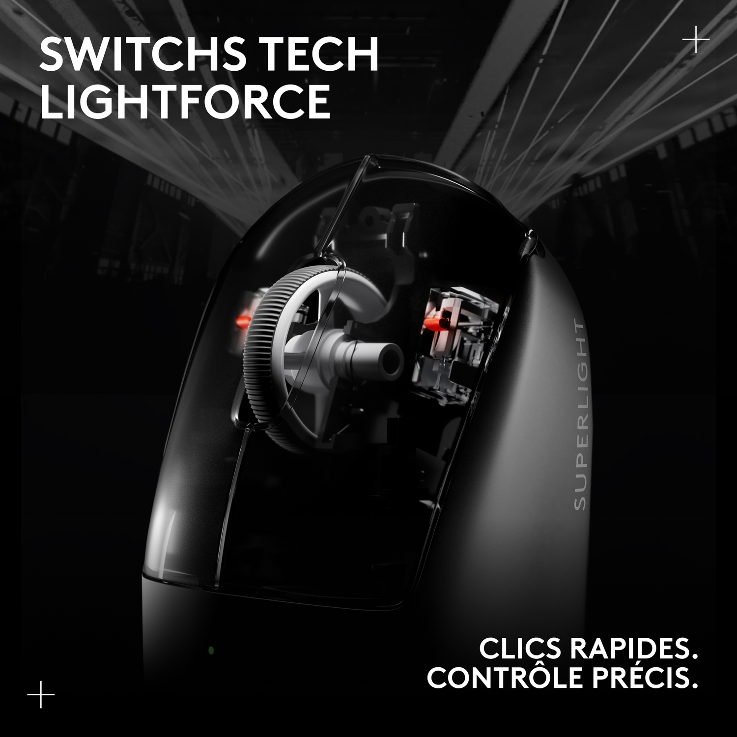Prototype de souris gamer noire avec switchs "Lightforce". Mécanisme interne visible.