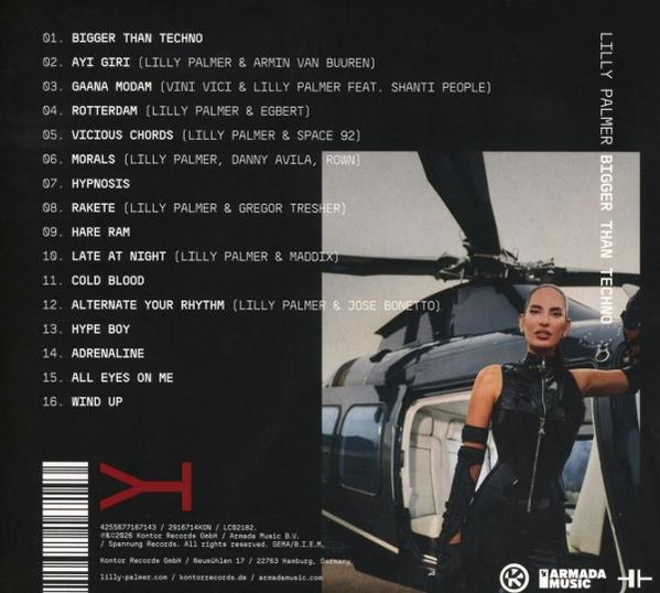 Lilly Palmer vor einem Hubschrauber, Albumtitel vertikal.