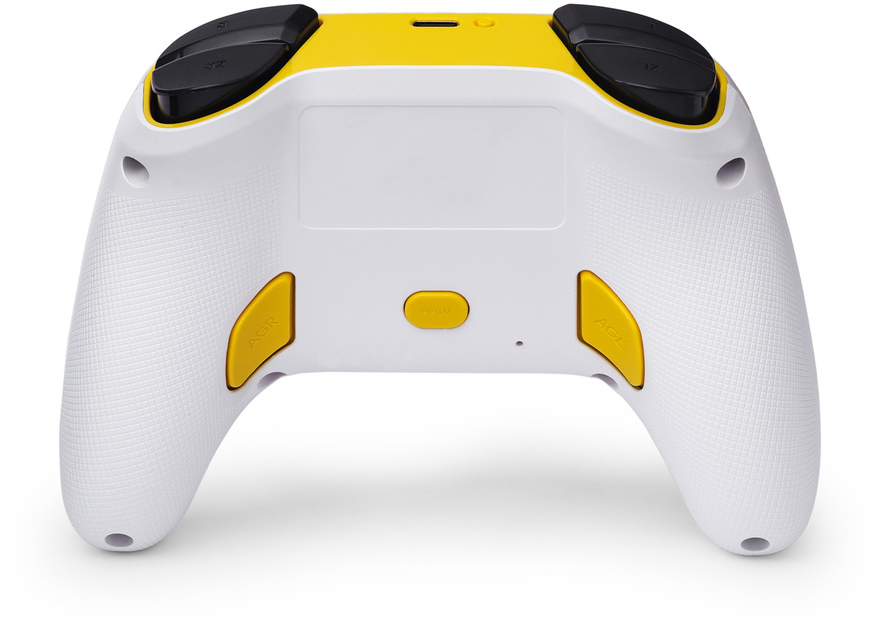 Fehér gamer kontroller hátlapja sárga díszítéssel és fekete gombokkal.
