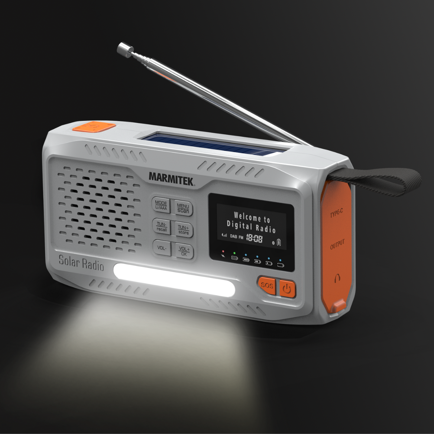 Een witte en oranje solar radio met uitgeschoven antenne en verlicht display.
