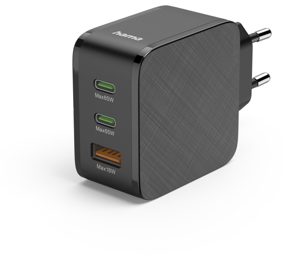 Fekete Hama hálózati adapter három USB porttal és ezüst csatlakozókkal.